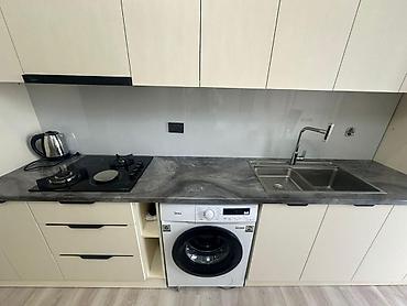 Батирлерди сатуу: *1-комн. 47.5 м2 - 66.500$ (1400$ за м2)* Продается светлая квартира — 4