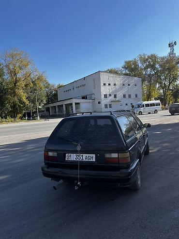 8: Volkswagen Passat Variant: 1991 г., 1.8 л, Механика, Бензин, Универсал — 3