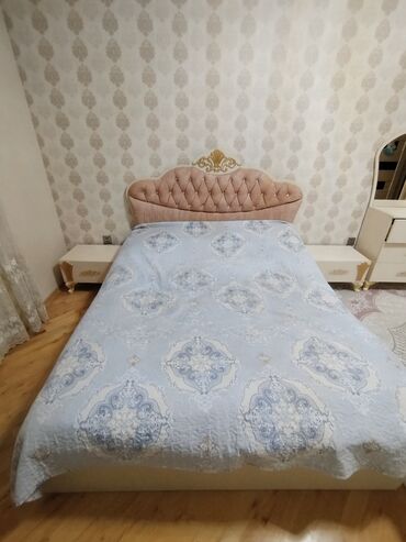 embawood metbex mebeli: Təknəfərlik çarpayı, 2 tumba, İşlənmiş