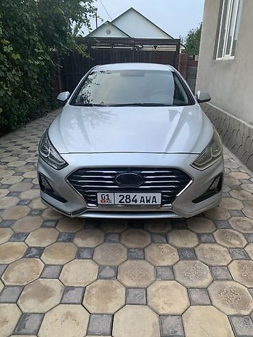 Hyundai Sonata: 2018 г., 2 л, Типтроник, Газ, Седан