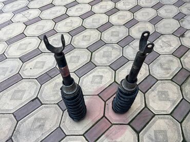 Амортизаторы, пневмобаллоны: Передний амортизатор Mitsubishi Б/у — 2