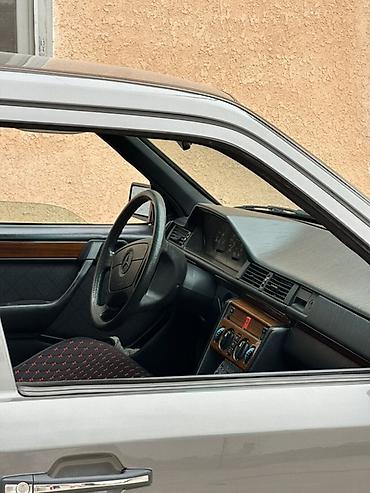 кузов мерс124: Mercedes-Benz W124: 1994 г., 2.2 л, Механика, Бензин, Седан — 8