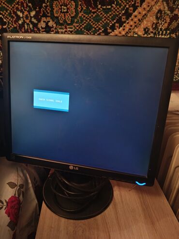 белый монитор: Монитор, LG, LCD, 17" - 18"