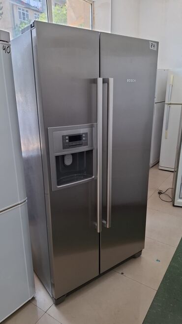 Divanlar: 2 qapılı Bosch Soyuducu Satılır