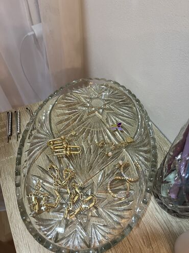 Meyvə qabları: Qedimi şüşe qab — 4