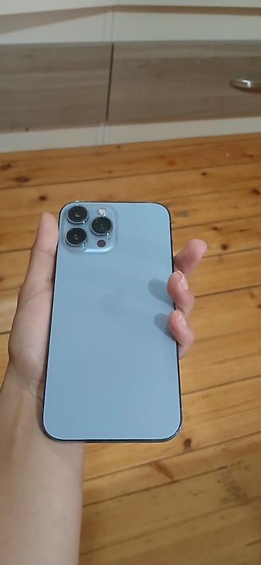 iphone 13 pro qara: IPhone 13 Pro, Sierra Blue — 2