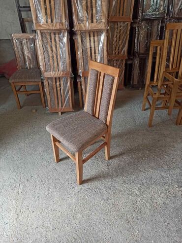 Stolice: Stolice za Terpezariske Cena po komadu 30 e Boju tapacira i drveta — 22