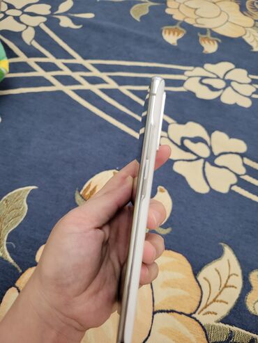 Samsung: Samsung Galaxy S20, цвет - Белый, 2 SIM — 4