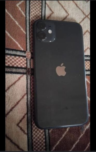 Apple iPhone: IPhone 11, Б/у, 64 ГБ, Jet Black, 77 %