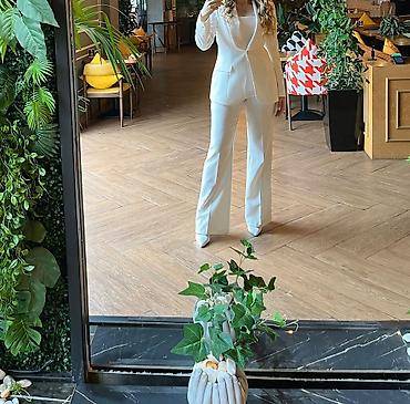ev destleri: Türkiyeden butikden almisham.Yaxa hissesi atlasdı.1 defe — 1