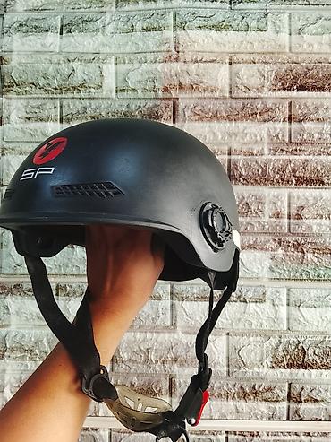 Salam kask satılır 15manata baglanacagida var şüşeside var idyal lalafo.az -da Salam kask satılır 15manata baglanacagida var şüşeside var idyal