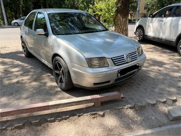 ярис 2: Volkswagen Bora: 2002 г., 2 л, Автомат, Бензин, Седан