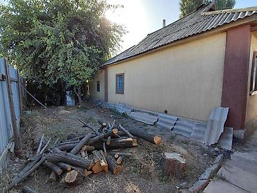 Кыймылсыз мүлк: 🏡 ПРОДАЁТСЯ ДОМ С УЧАСТКОМ В КАРА-БАЛТЕ 📍 г. Кара-Балта, ул. Луговая — 1
