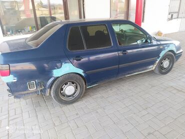 эндура 250: Volkswagen Vento: 1995 г., 1.8 л, Механика, Бензин, Седан