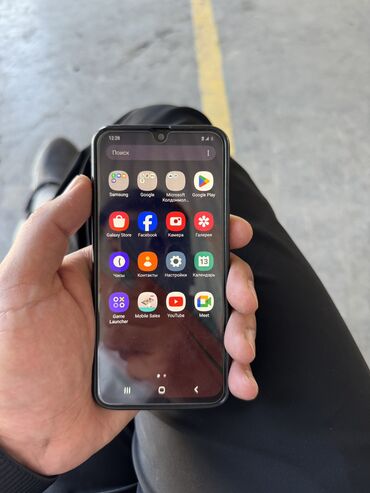Samsung: Samsung Galaxy A40, Б/у, 8 ГБ, 2 SIM