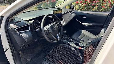 voxy noah: Toyota Corolla: 2019 г., 1.8 л, Автомат, Гибрид, Седан — 7