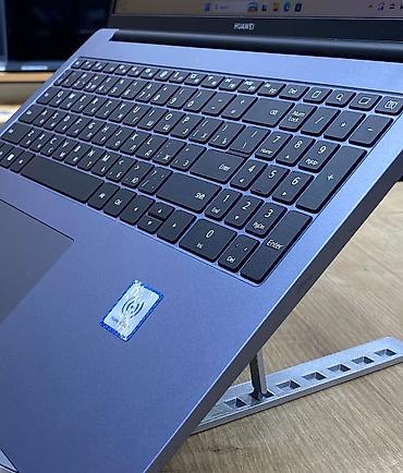 core i: Huawei MateBook D16 noutbuk - Model: Huawei MateBook D16 - Prosessor — 2