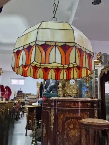 polovni nameštaj kruševac: Uster Tifany 💡 Dobro stanje Dimenzije: 📏 Prečnik: 43 cm 🚗 Lično