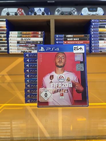 FIFA 20-PS4 diski Oyun diski tam işlək vəziyyətdədir, heç bir cızığı