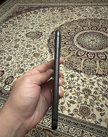 продам стекло: IPhone 11, Б/у, 128 ГБ, Черный, Защитное стекло, Чехол, 100 % — 4