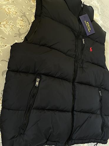 мужские клетчатые рубашки: Пуховый жилет Polo Ralph Lauren, черный. Размер: L - Классический — 3