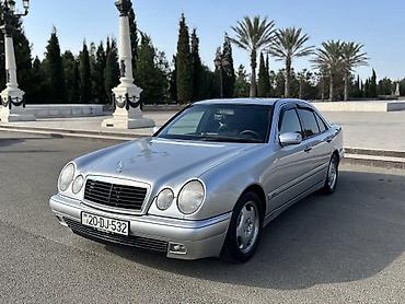 mersedes zaslonka: Mercedes-Benz E 200: 2 l | 1999 il Sedan — 2
