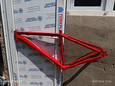 kreditle velosiped satisi: Alminum 29 inc rama qırmızı reng çatsız batıqsız ideal vəziyyətdədir — 1