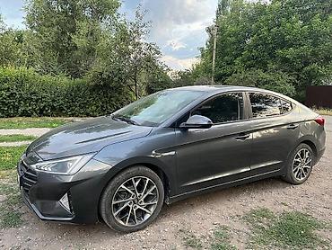 е 211: Hyundai Avante: 2018 г., 1.6 л, Автомат, Бензин, Седан — 2