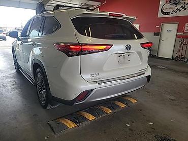 Toyota: Toyota Highlander: 2021 г., 2.5 л, Автомат, Гибрид, Кроссовер — 3
