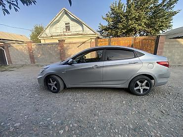 на хюндай: Hyundai Accent: 2013 г., 1.6 л, Механика, Бензин, Седан — 10