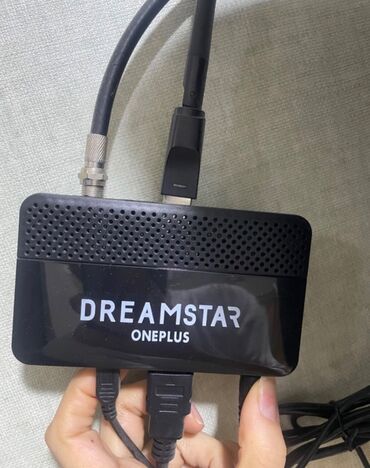 TV antenlər: Yeni aparatdi. Qutusu ilə birgə verilir. Cox az istifadə olunur