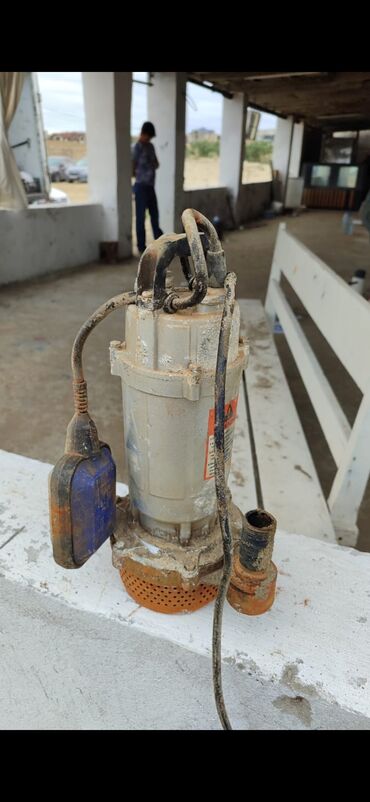 самовар на дровах: Quyu su nasosu - 100 azn satilir‼️unvan hezi aslanov sekine