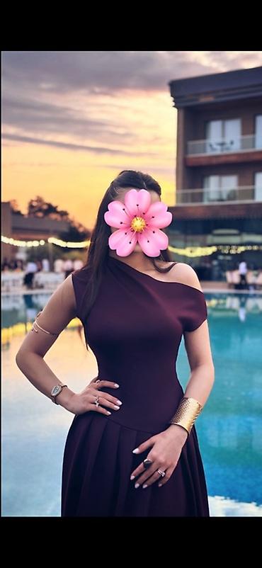 mango canta: Bordo rəngdə zərif axşam/gecə libası - Model: asimmetrik, tək çiyin — 3