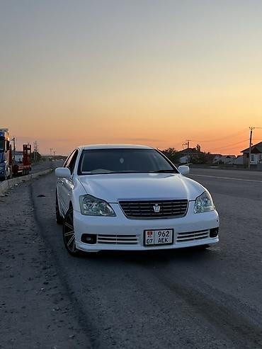 то 18: Toyota Crown: 2004 г., 3 л, Автомат, Бензин, Седан — 1