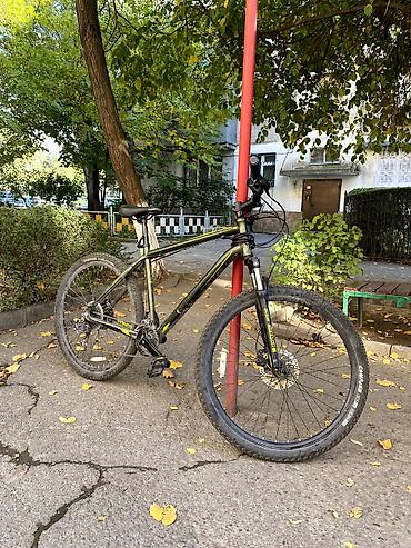 Горный велосипед 27.5" - Рама: алюминиевая, классическая геометрия