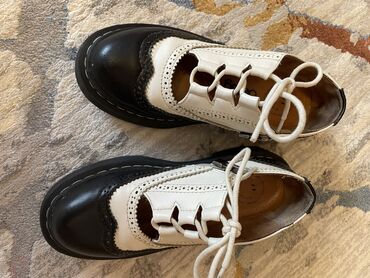 обувь 34: Продаю детские школьные туфли Betsy, в хорошем состоянии, размер 34