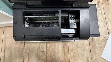 Офистик техника: Epson L805 — шестицветный фотопринтер со встроенной системой — 2
