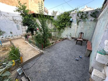 Həyət evləri və villaların satışı: 6-cı mikrorayon 5 otaqlı, 170 kv. m, Kredit yoxdur, Orta təmir -da lalafo.az — 13 Həyət evləri və villaların satışı: 6-cı mikrorayon 5 otaqlı, 170 kv. m, Kredit yoxdur, Orta təmir — 13