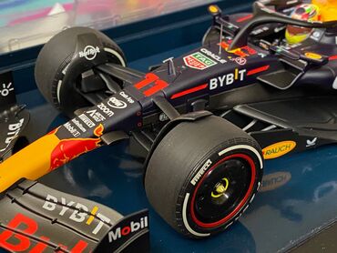 Avtomobil modelləri: Renault, 2023 il, 1:18, Dəmir, Ödənişli çatdırılma — 11