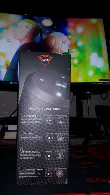 Mikrofonlar: GXT 258 FYRU Mikrofon Hediye gelib isledilmiyibdir. USB 4-IN-1 — 4