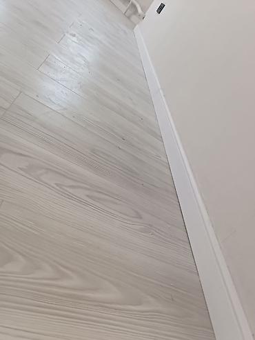 деревянный плинтус: Монтаж плинтуса потолочный и половой красиво и аккуратно жасап беребиз — 5