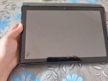 Apple iPad: CCİT A103 PRO 8 RAM 512 RAM klaviatura Karobka var planset bura
