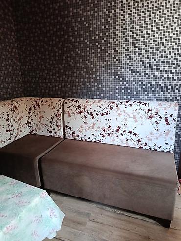 Metbex Künc divanı– 2 moduldan ibarət kompakt model.
Tezedir