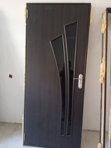 Bunker qapıları: 4ədəd qapı ev 0dan remont olunur deye dizaynla uyğunlaşmır real