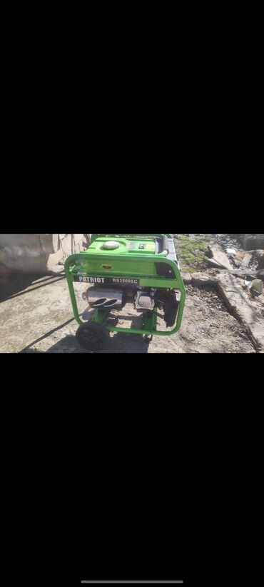 Çəngəllər: GENERATOR