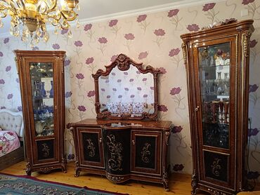 Qonaq otağı dəstləri: TV altlığı — 8