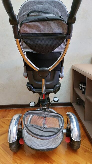 Uşaq velosipedləri: İşlənmiş Üç təkərli Uşaq velosipedi 12", Ünvandan götürmə — 4