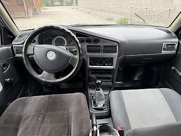 авто стекло: Daewoo Nexia: 2011 г., 1.5 л, Механика, Бензин, Седан — 8