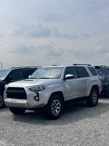 ОсОО AZAMAT: Toyota 4Runner: 2019 г., 4 л, Автомат, Бензин, Внедорожник