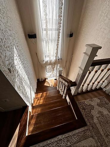 Продажа коттеджей и домов: 🆘Продаются 🏡 📍 Ж/М Ала Тоо2 «В тихом районе 📏 Участок 4 соток 🧧 — 7